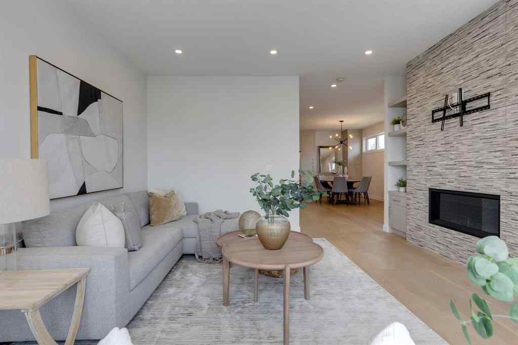MLS® A2246928 - 941 38 Street SW in Rosscarrock Calgary, Residential