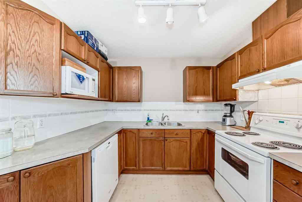 MLS® A2246940 - Unit #313 7 Harvest Gold Manor NE in Harvest Hills Calgary, Residential