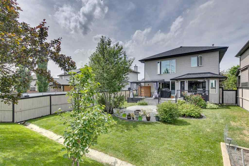 MLS® A2246943 - 276 Oakmere Close   in Westmere Chestermere, Residential