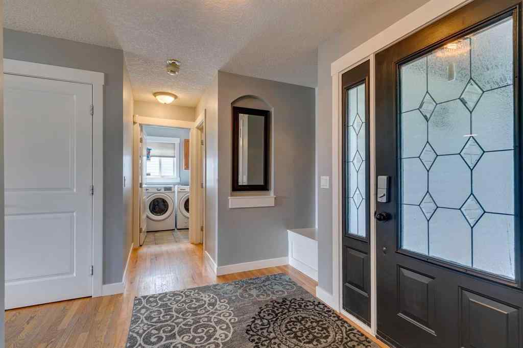 MLS® A2246943 - 276 Oakmere Close   in Westmere Chestermere, Residential