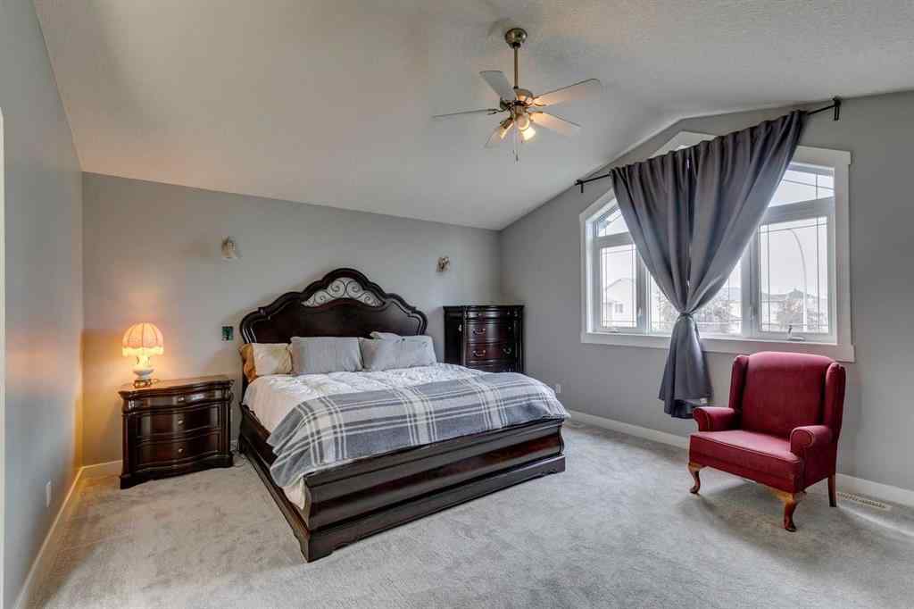 MLS® A2246943 - 276 Oakmere Close   in Westmere Chestermere, Residential
