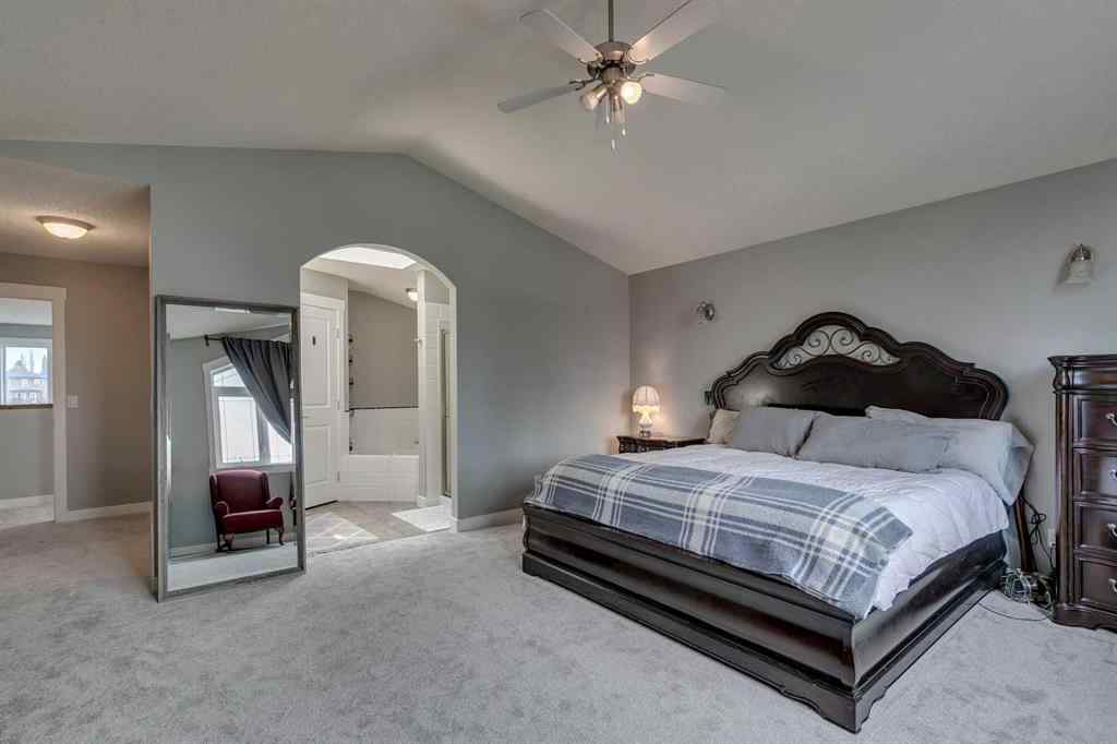 MLS® A2246943 - 276 Oakmere Close   in Westmere Chestermere, Residential