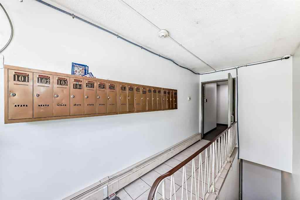 MLS® A2246949 - Unit #303 4328 4 Street NW in Highland Park Calgary, Residential