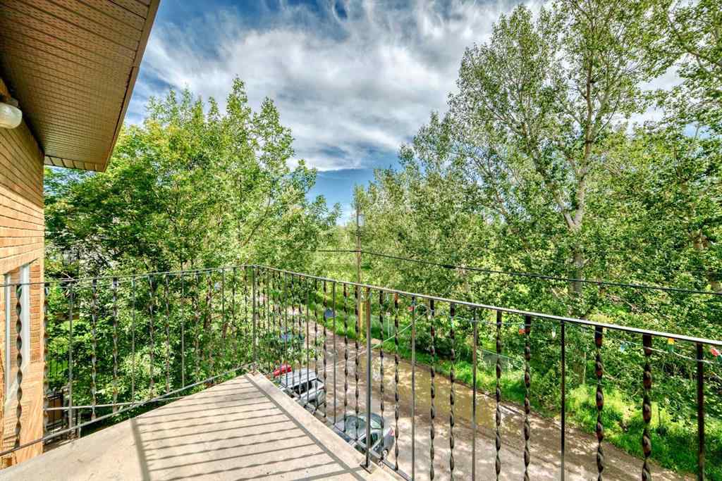 MLS® A2246949 - Unit #303 4328 4 Street NW in Highland Park Calgary, Residential