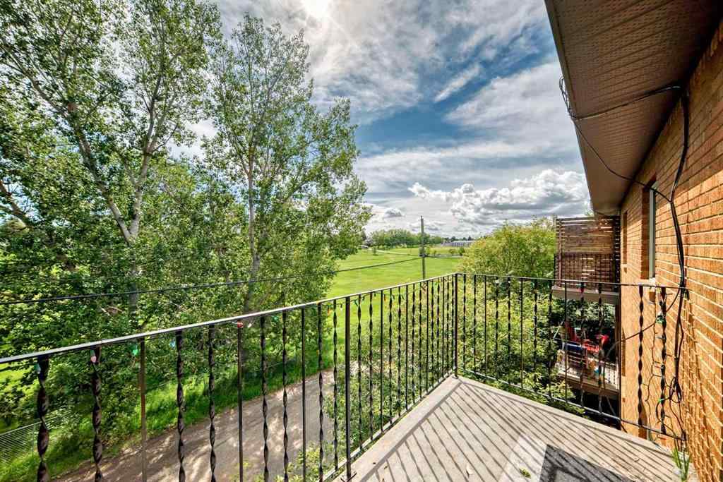 MLS® A2246949 - Unit #303 4328 4 Street NW in Highland Park Calgary, Residential