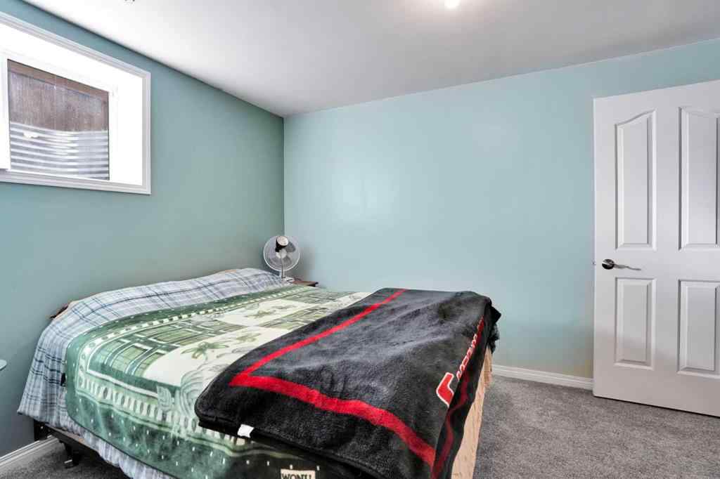 MLS® A2246956 - 521 Rocky Ridge View NW in Rocky Ridge Calgary, Residential