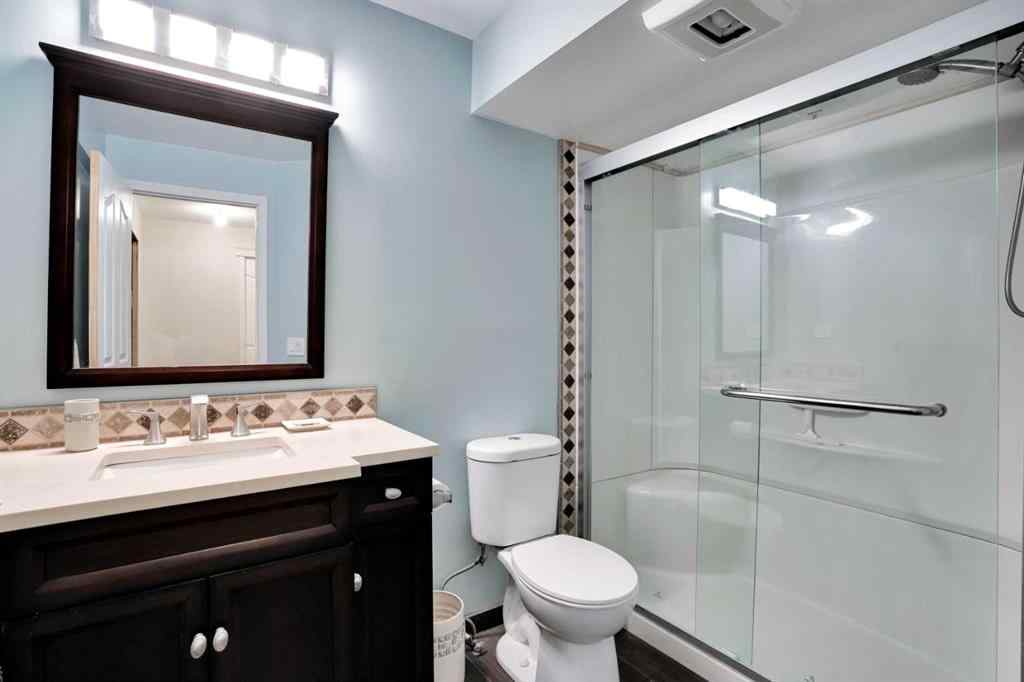 MLS® A2246956 - 521 Rocky Ridge View NW in Rocky Ridge Calgary, Residential