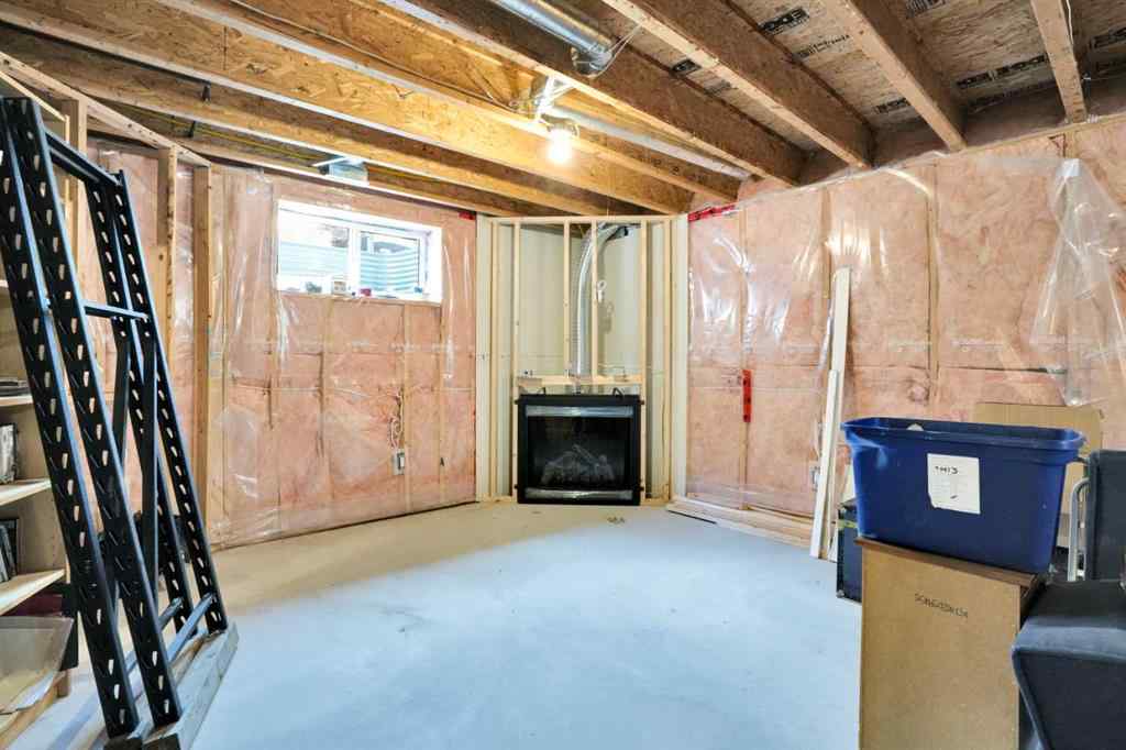 MLS® A2246956 - 521 Rocky Ridge View NW in Rocky Ridge Calgary, Residential