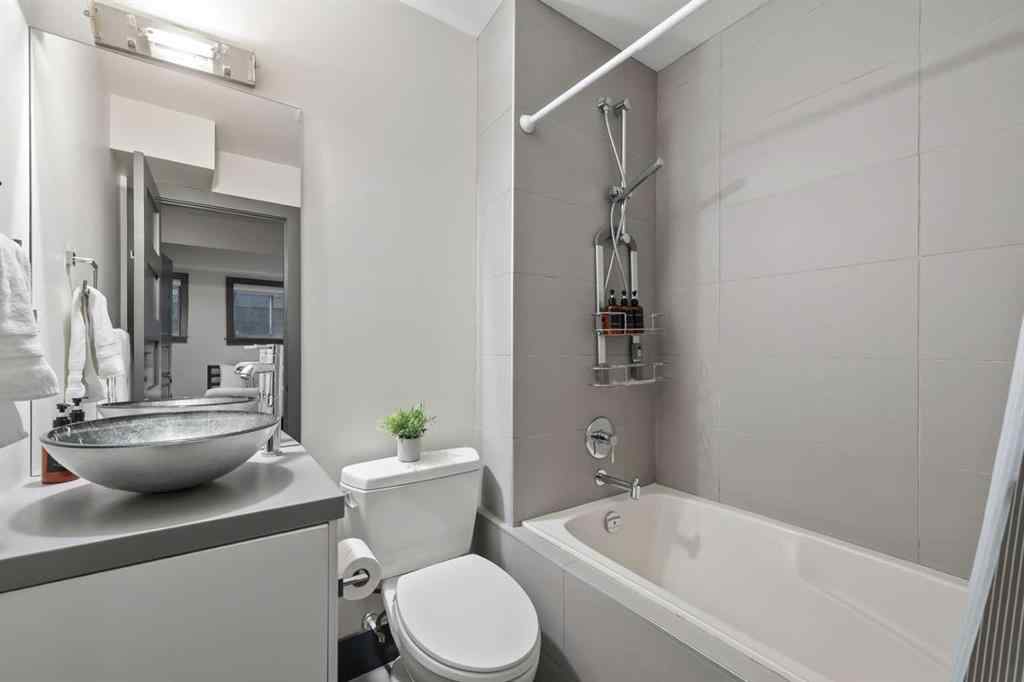 MLS® A2246959 - 2217 17 Street SW in Bankview Calgary, Residential