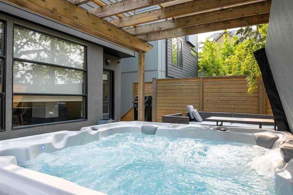 MLS® A2246959 - 2217 17 Street SW in Bankview Calgary, Residential