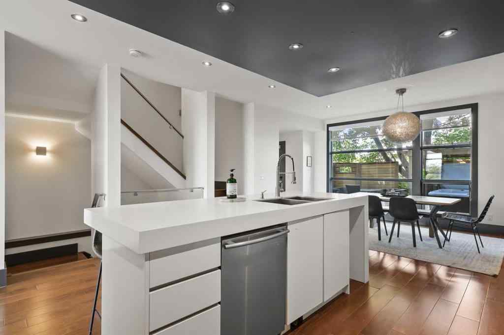 MLS® A2246959 - 2217 17 Street SW in Bankview Calgary, Residential