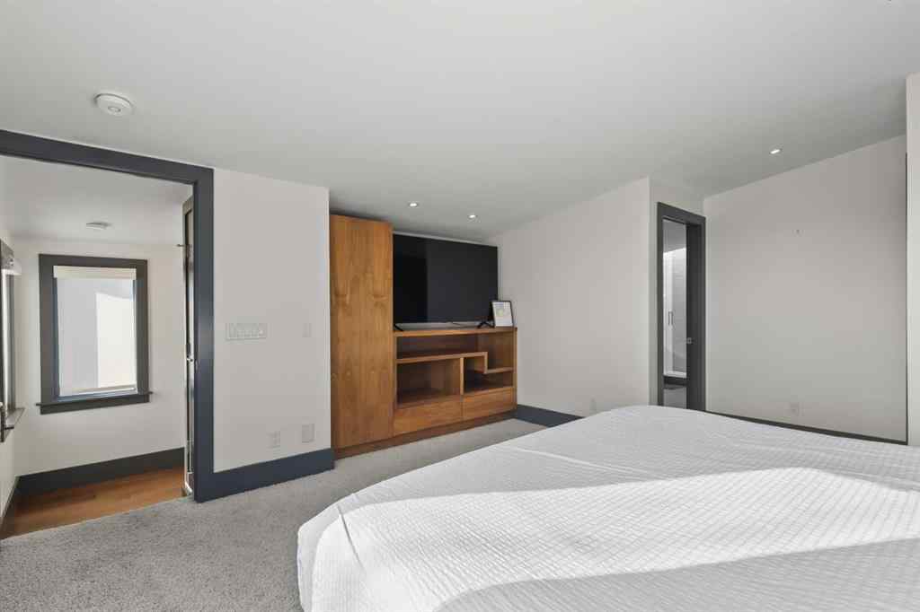 MLS® A2246959 - 2217 17 Street SW in Bankview Calgary, Residential