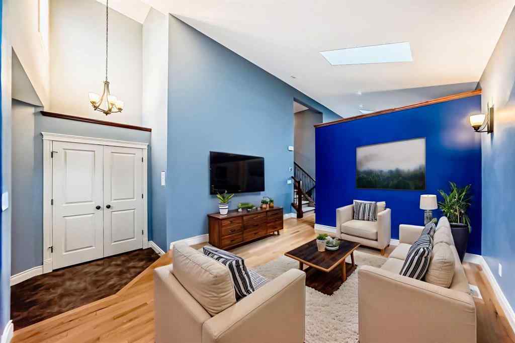 MLS® A2246961 - 228 Kingston Way SE in Kings Heights Airdrie, Residential