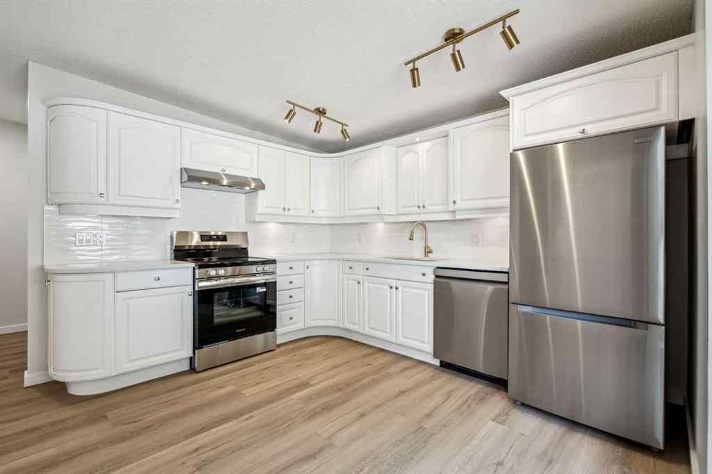 MLS® A2246967 - 114 Dalgleish Bay NW in Dalhousie Calgary, Residential