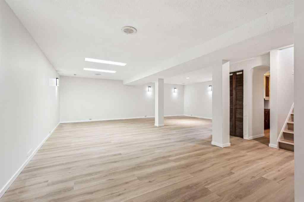 MLS® A2246967 - 114 Dalgleish Bay NW in Dalhousie Calgary, Residential