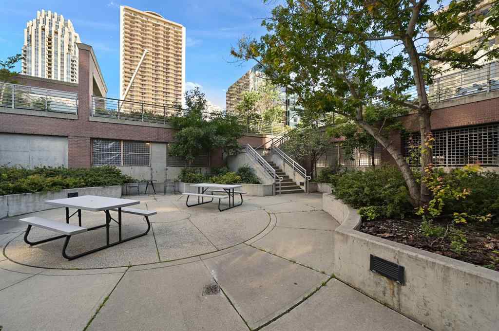 MLS® A2246970 - Unit #1403 650 10 Street SW in Downtown West End Calgary, Residential