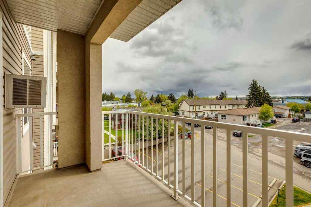 MLS® A2246972 - Unit #301 128 Centre Avenue  in Downtown Cochrane, Residential