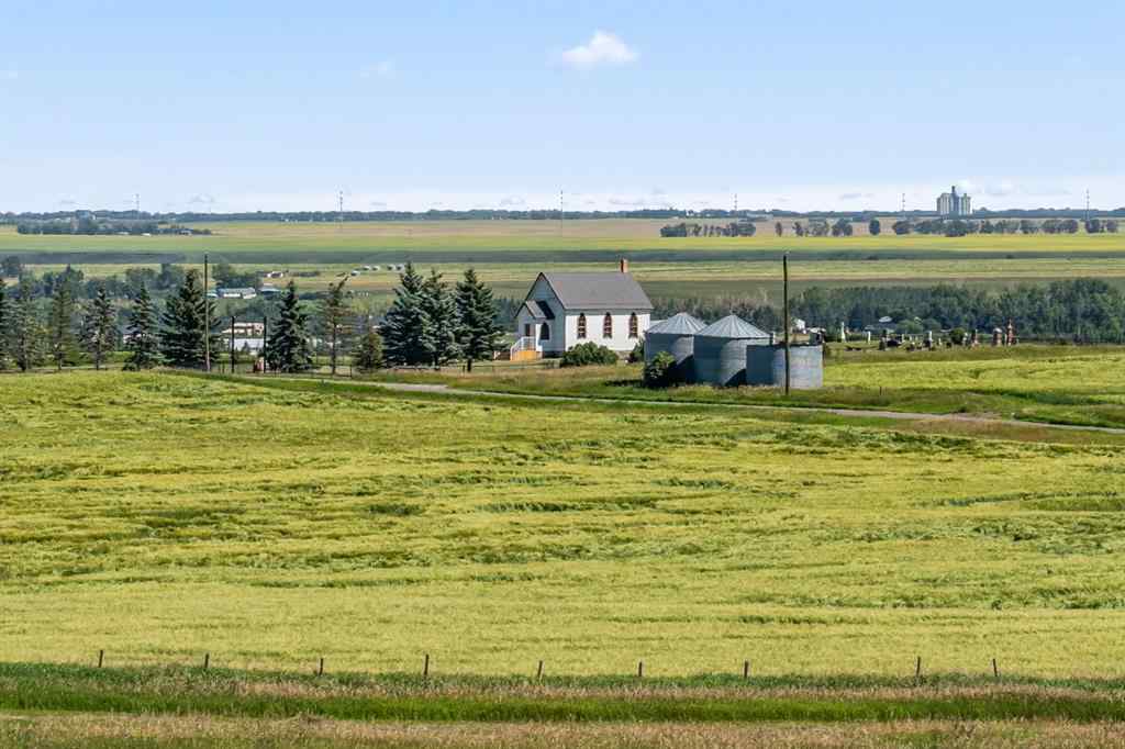 MLS® A2246977 - 290003 96 Street E in NONE De Winton, Residential
