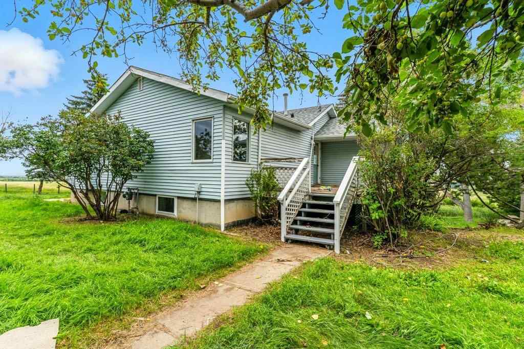 MLS® A2246977 - 290003 96 Street E in NONE De Winton, Residential