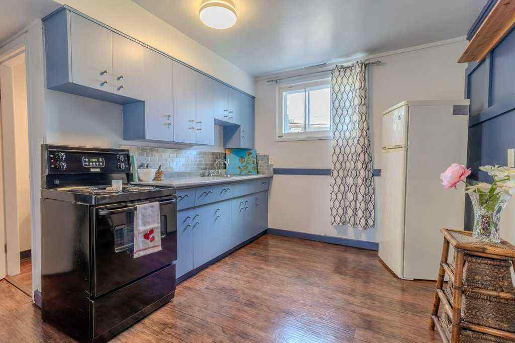 MLS® A2246985 - 3734 46 Street  in Eastview Red Deer, Residential