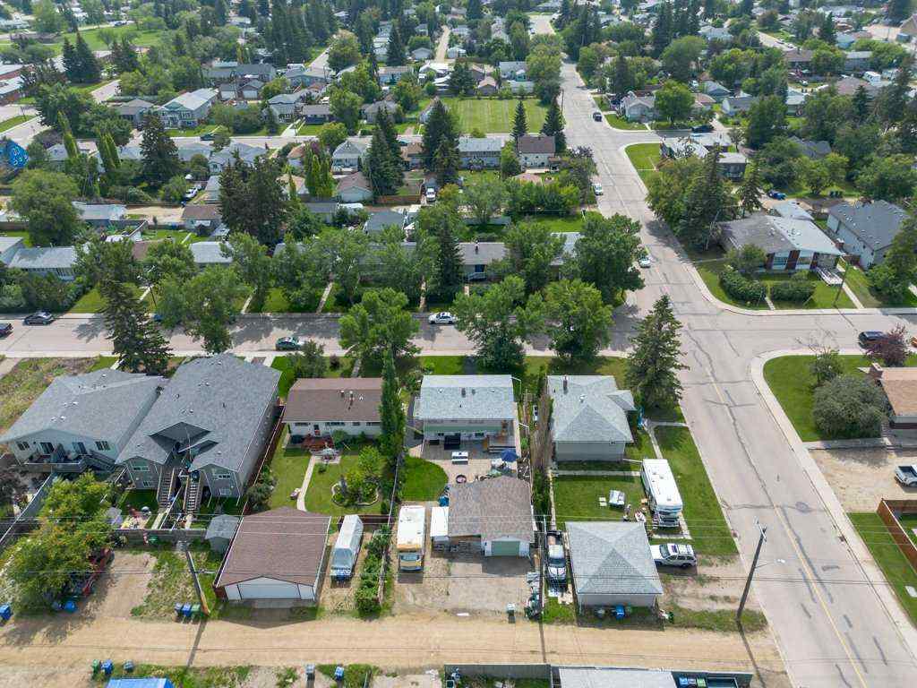 MLS® A2246985 - 3734 46 Street  in Eastview Red Deer, Residential