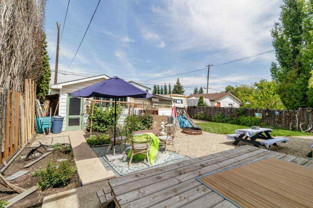 MLS® A2246985 - 3734 46 Street  in Eastview Red Deer, Residential