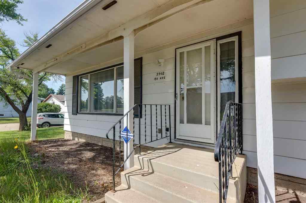 MLS® A2246988 - 5902 40 Avenue  in Grandview Stettler, Residential