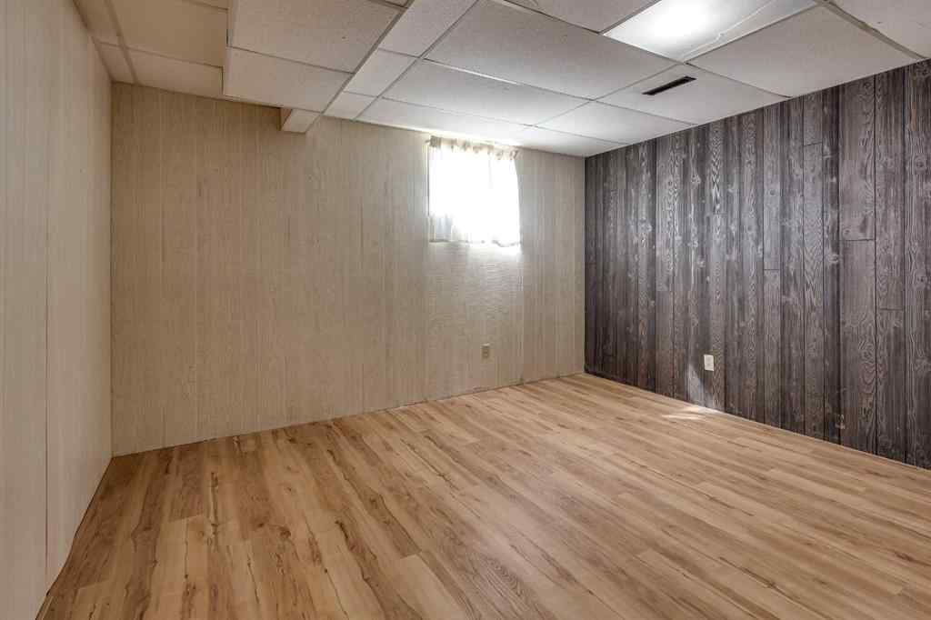 MLS® A2246988 - 5902 40 Avenue  in Grandview Stettler, Residential