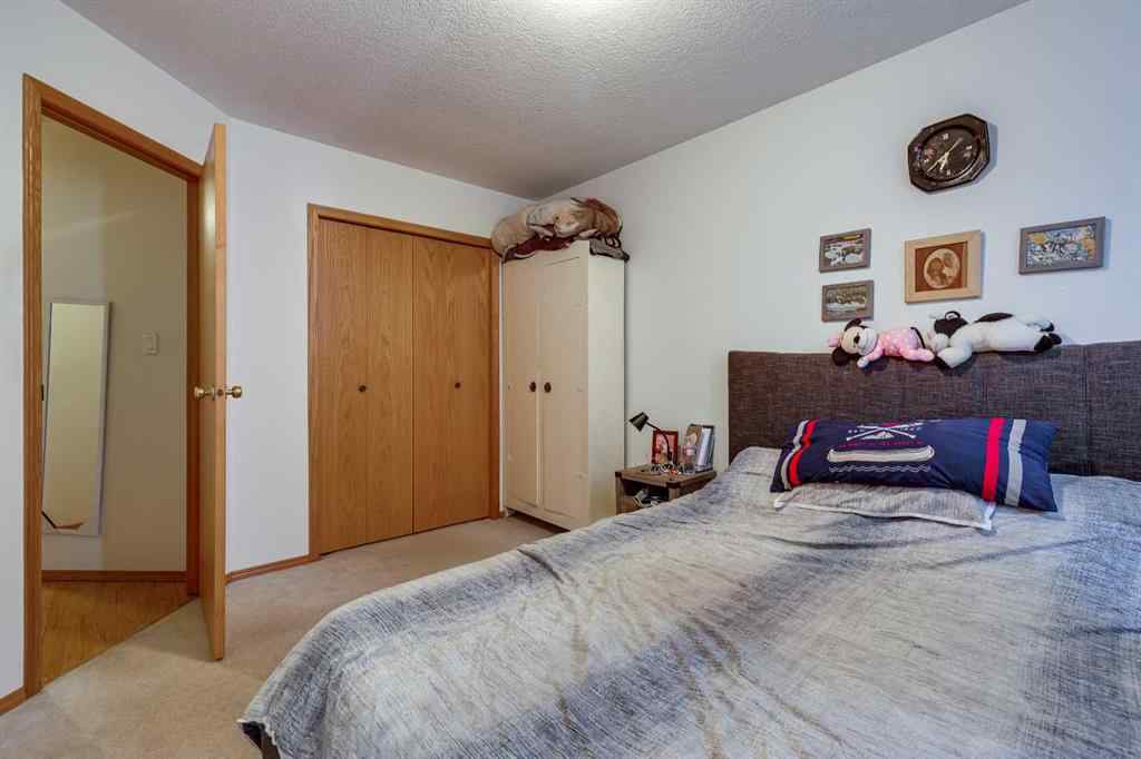 MLS® A2246992 - 5009A 53 Street  in Downtown West Stettler, Residential