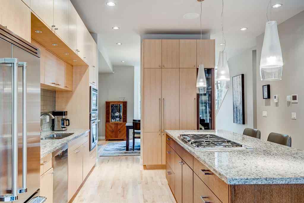 MLS® A2246993 - 3917 15A Street SW in Altadore Calgary, Residential