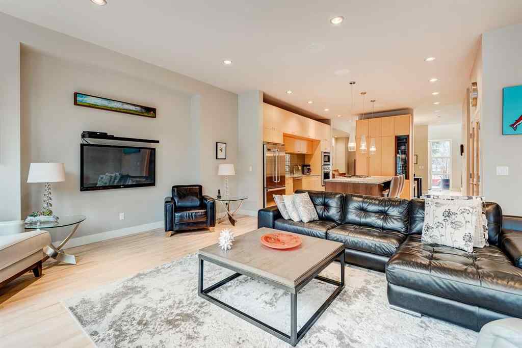 MLS® A2246993 - 3917 15A Street SW in Altadore Calgary, Residential