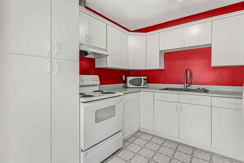 MLS® A2247005 - 11407 96A Street  in Mountview Grande Prairie, Residential