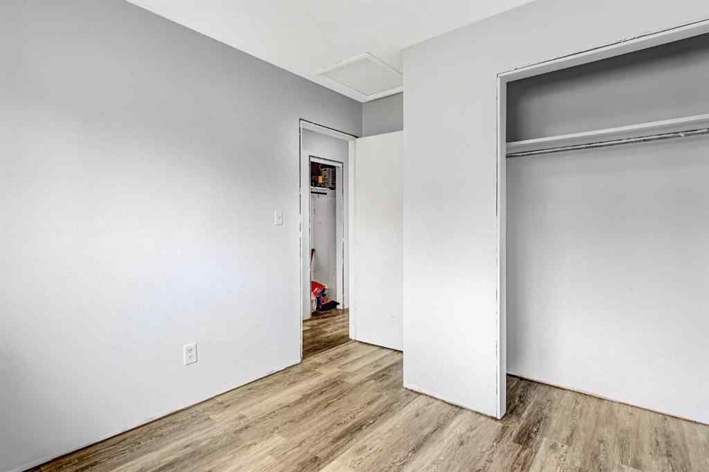 MLS® A2247005 - 11407 96A Street  in Mountview Grande Prairie, Residential