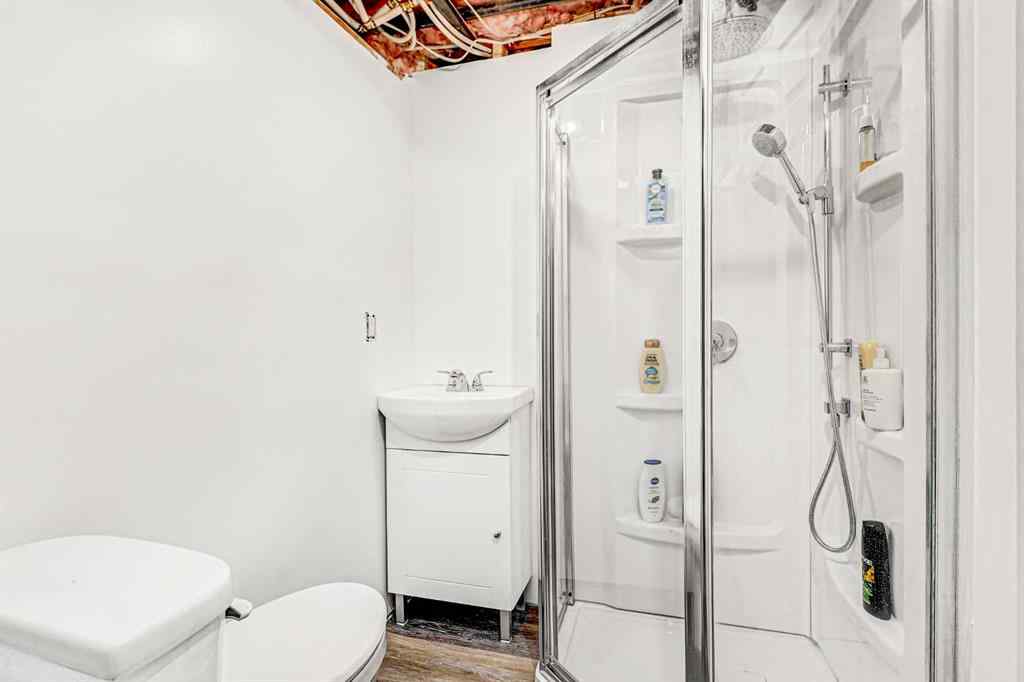 MLS® A2247005 - 11407 96A Street  in Mountview Grande Prairie, Residential
