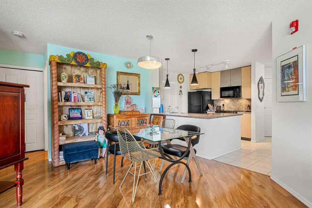 MLS® A2247016 - Unit #306 25 Richard Place SW in Lincoln Park Calgary, Residential