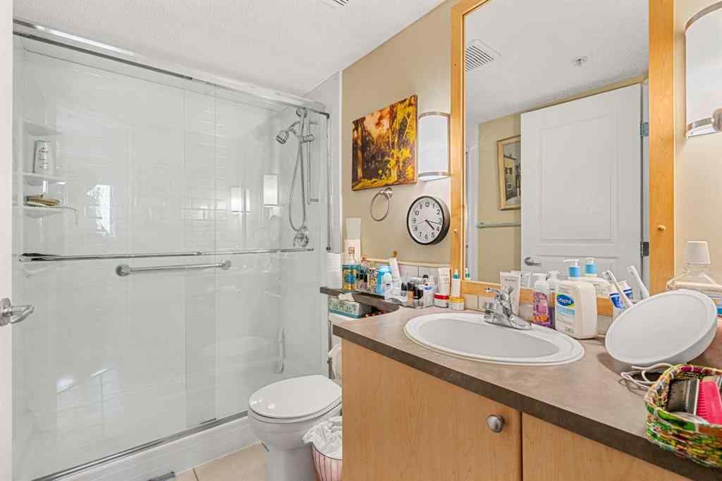 MLS® A2247016 - Unit #306 25 Richard Place SW in Lincoln Park Calgary, Residential