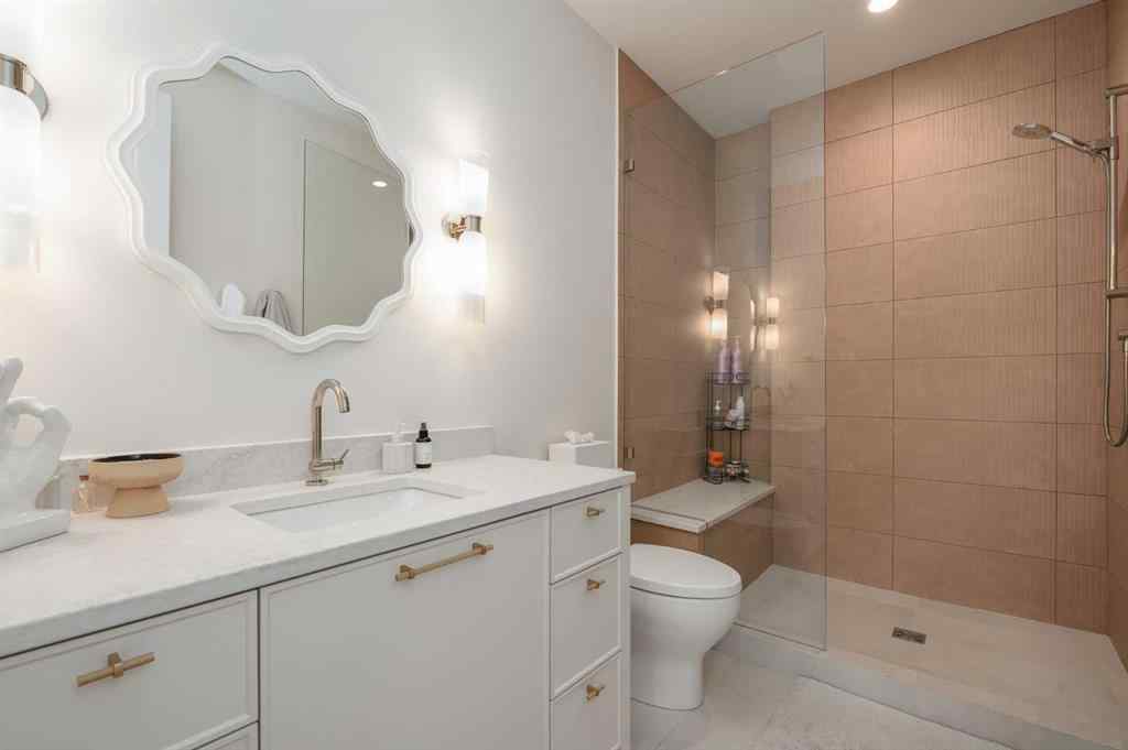 MLS® A2247017 - 6918 Legare Drive SW in Lakeview Calgary, Residential