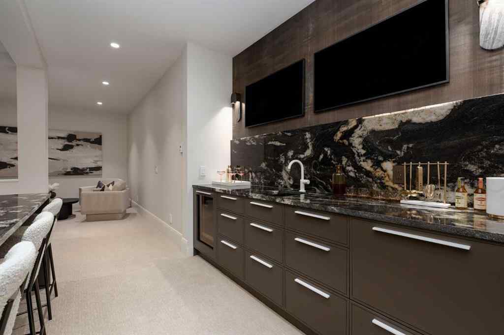 MLS® A2247017 - 6918 Legare Drive SW in Lakeview Calgary, Residential
