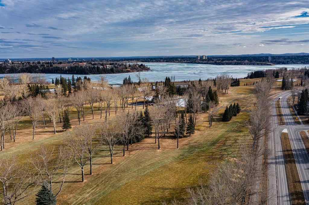 MLS® A2247017 - 6918 Legare Drive SW in Lakeview Calgary, Residential