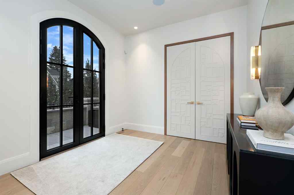 MLS® A2247017 - 6918 Legare Drive SW in Lakeview Calgary, Residential