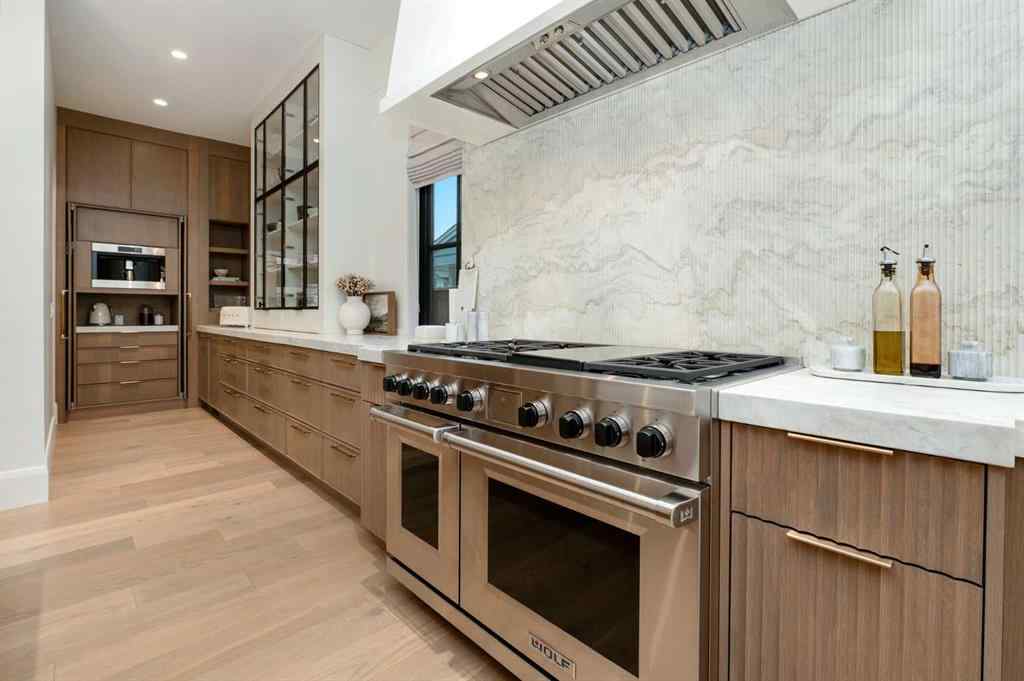 MLS® A2247017 - 6918 Legare Drive SW in Lakeview Calgary, Residential
