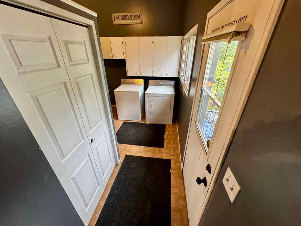 MLS® A2247018 - 5040 58 Street Close   in NONE Rocky Mountain House, Residential