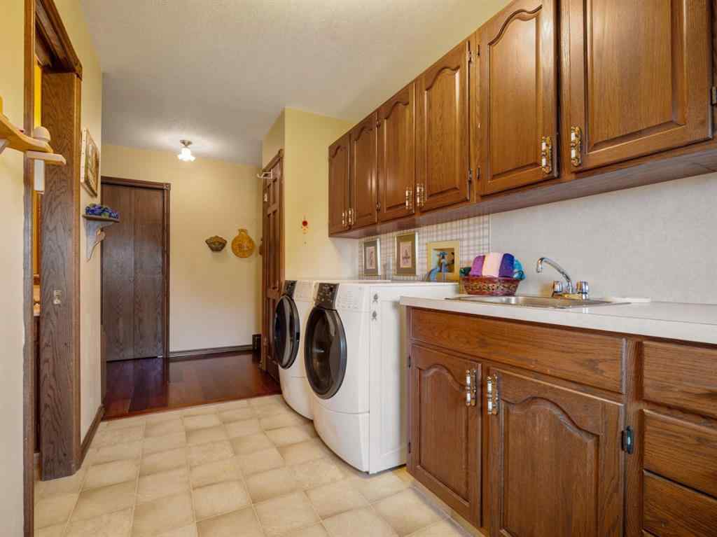 MLS® A2247024 - 222 5A Avenue E in NONE Cardston, Residential