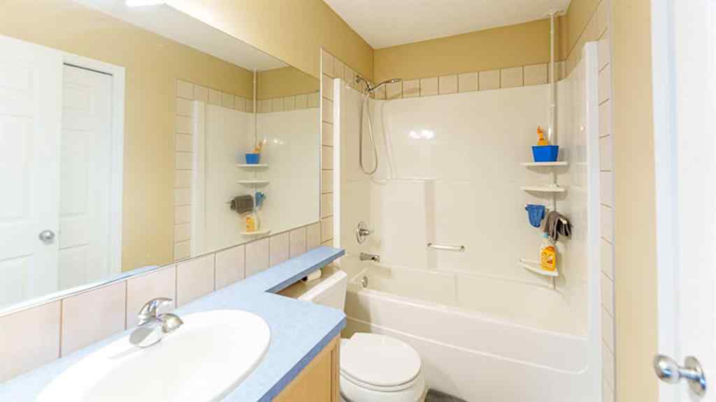 MLS® A2247029 - 177 Everglen Way SW in Evergreen Calgary, Residential