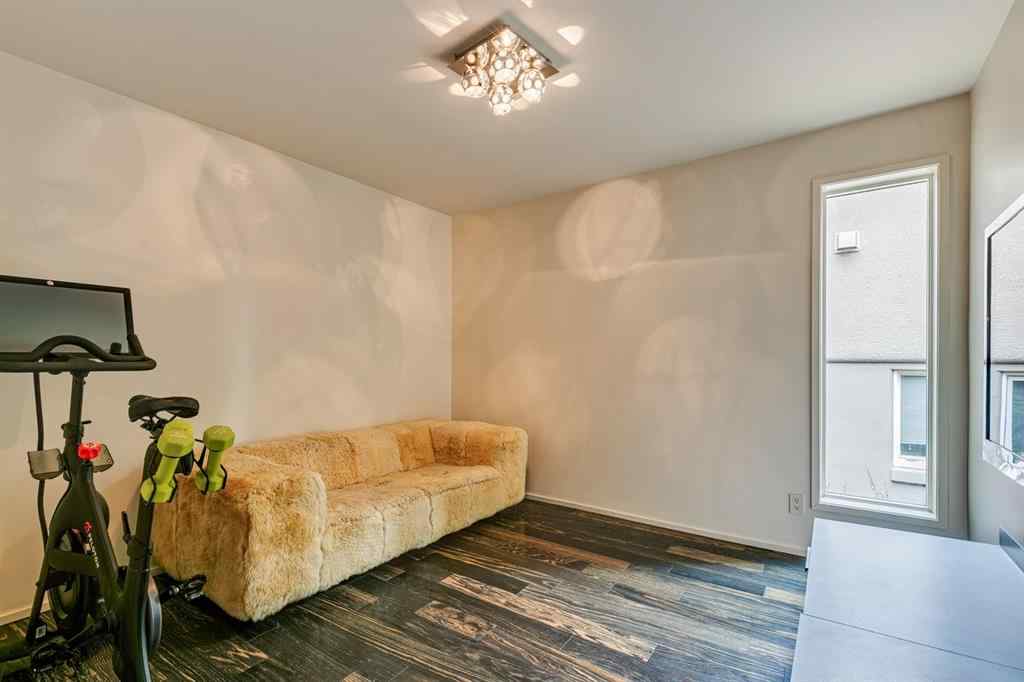 MLS® A2247030 - 1222 18 Street NW in Hounsfield Heights/Briar Hill Calgary, Residential