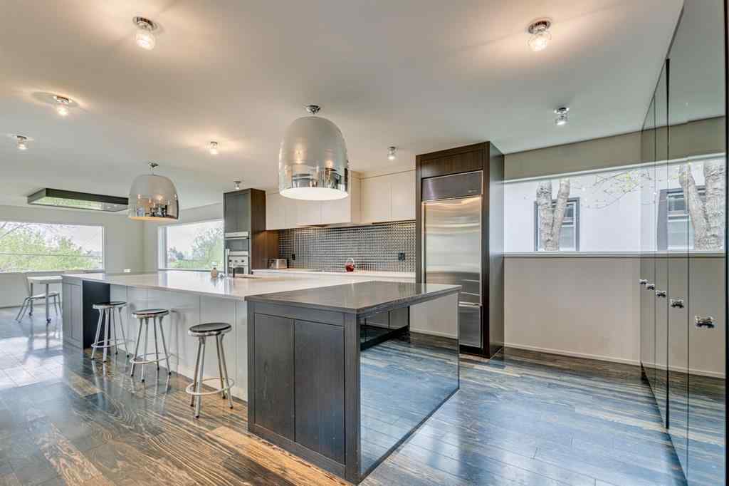 MLS® A2247030 - 1222 18 Street NW in Hounsfield Heights/Briar Hill Calgary, Residential
