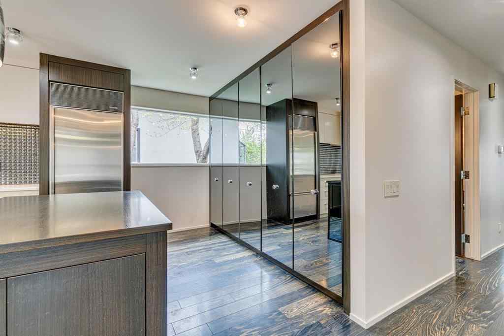 MLS® A2247030 - 1222 18 Street NW in Hounsfield Heights/Briar Hill Calgary, Residential