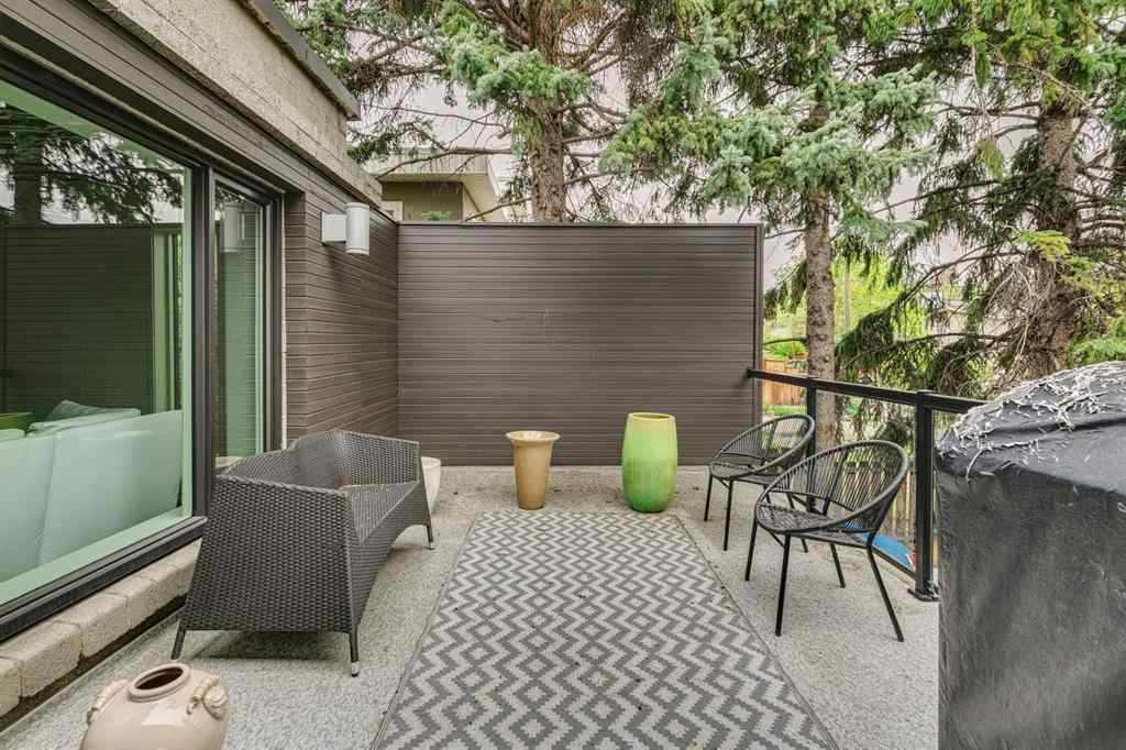 MLS® A2247030 - 1222 18 Street NW in Hounsfield Heights/Briar Hill Calgary, Residential