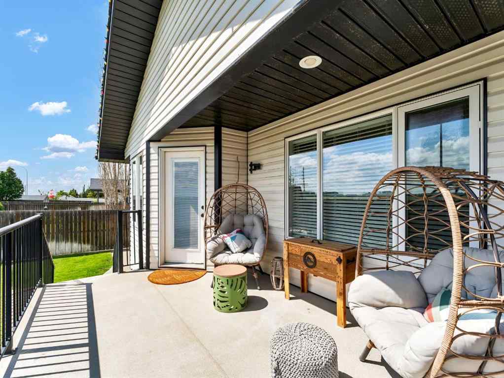 MLS® A2247032 - 246 Somerset Road SE in Southland Medicine Hat, Residential