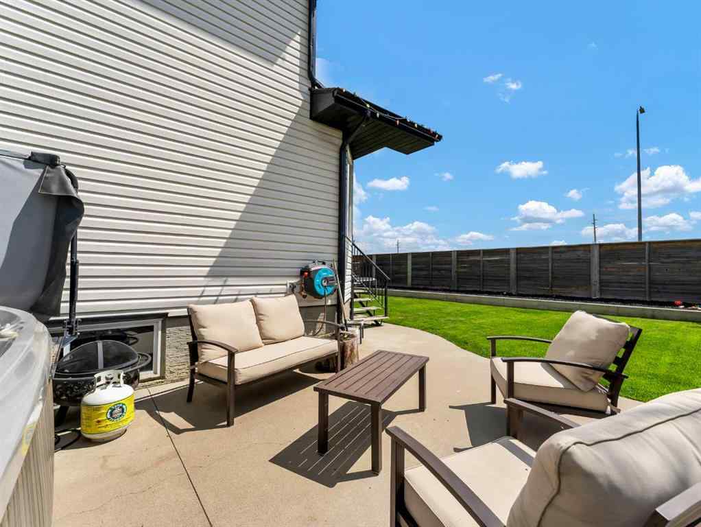 MLS® A2247032 - 246 Somerset Road SE in Southland Medicine Hat, Residential